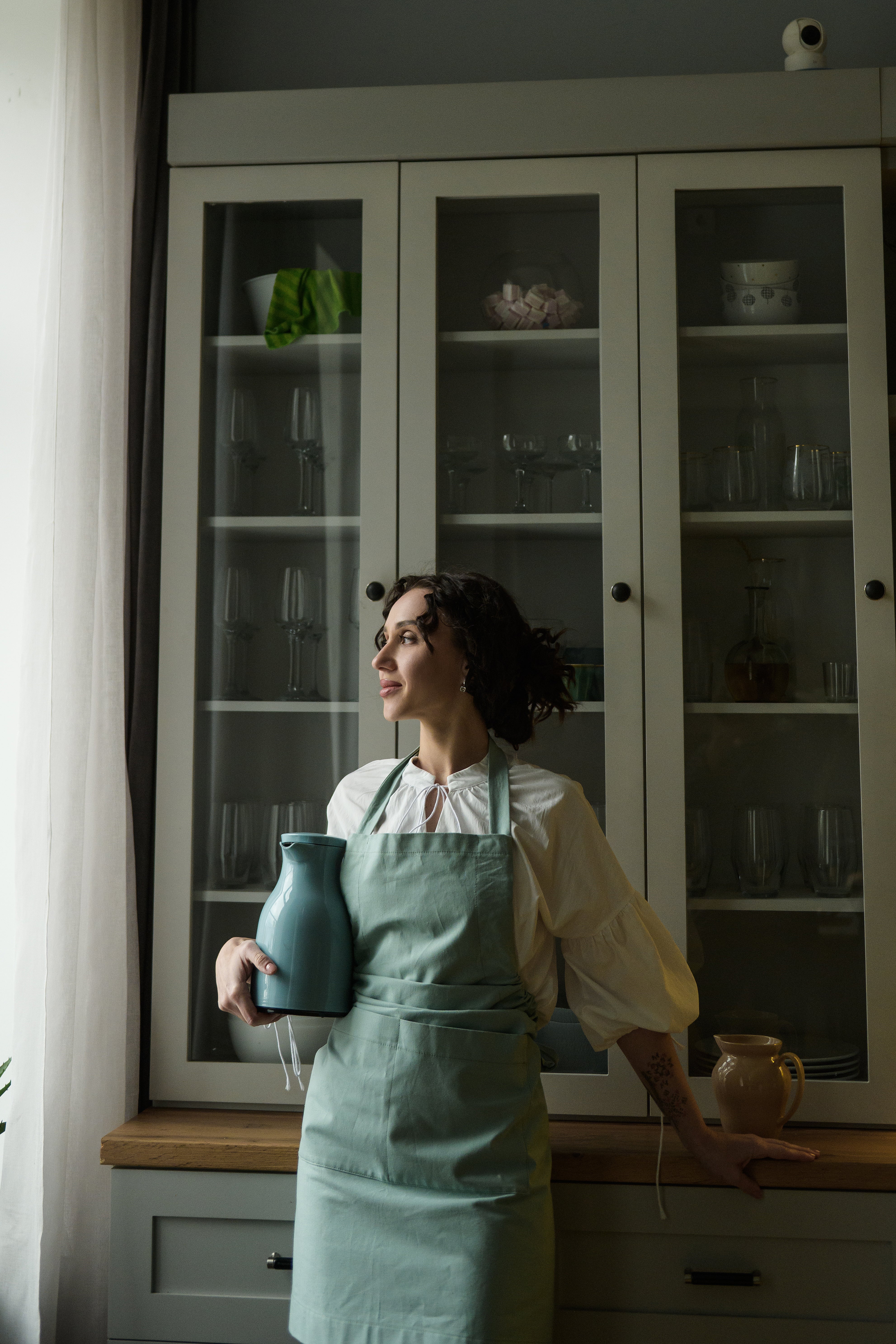 Vintage Sand Crossback Apron with Ruffles | 100% Cotton | Hituka