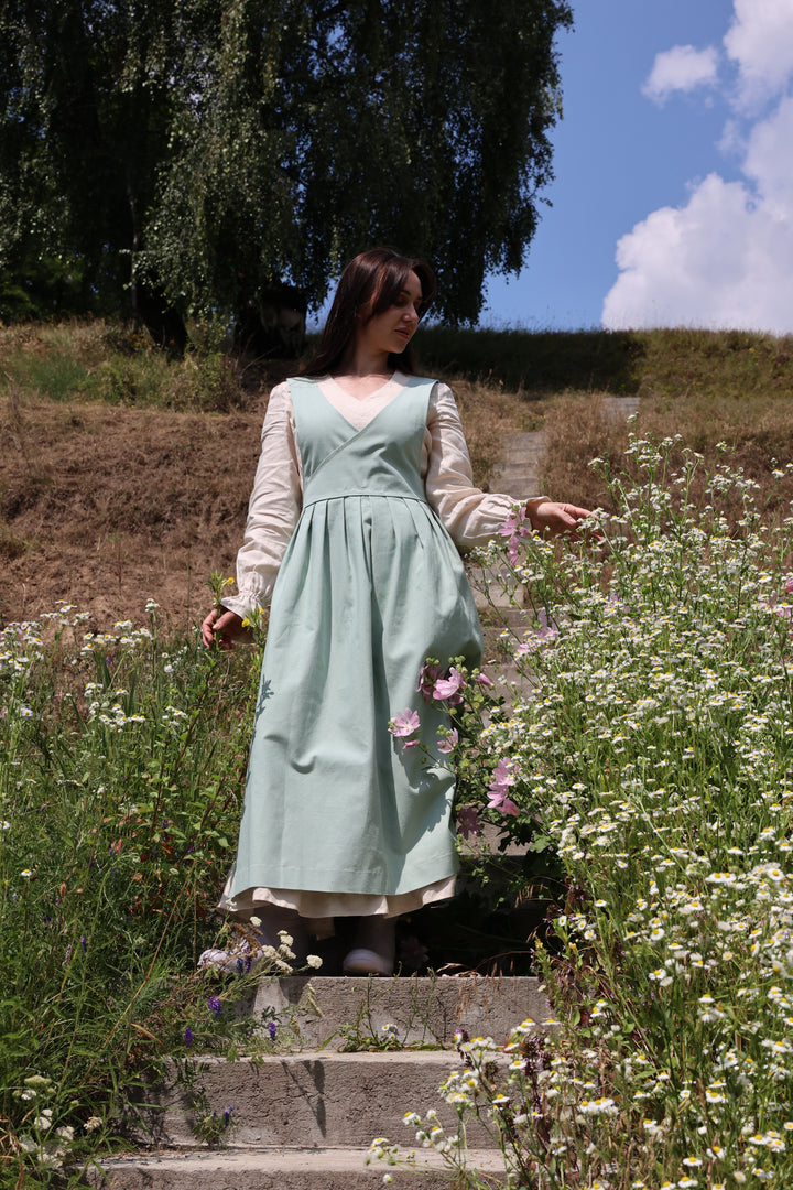 Sage Green Fair Apron — Full-Skirt Cotton Pinafore