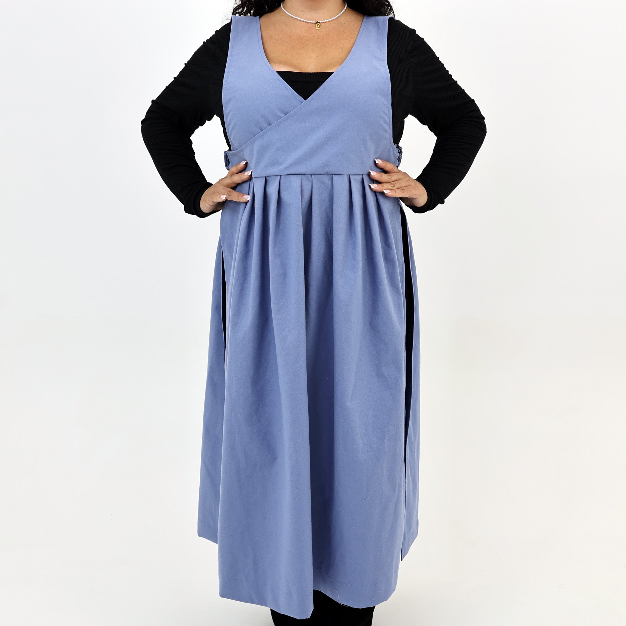 Outdoor gardening apron