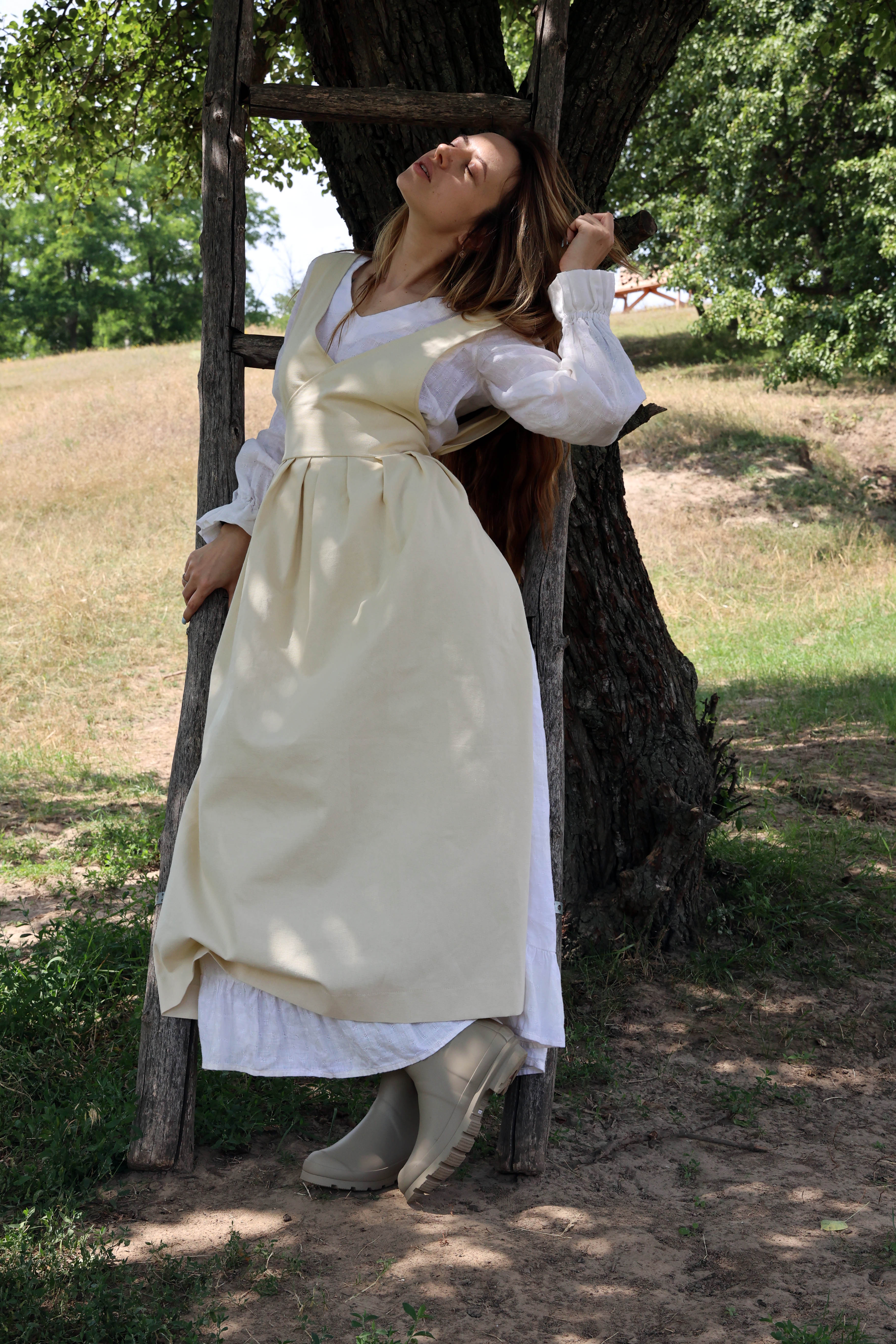 Champagne Fair Apron — Full-Skirt Cotton Pinafore