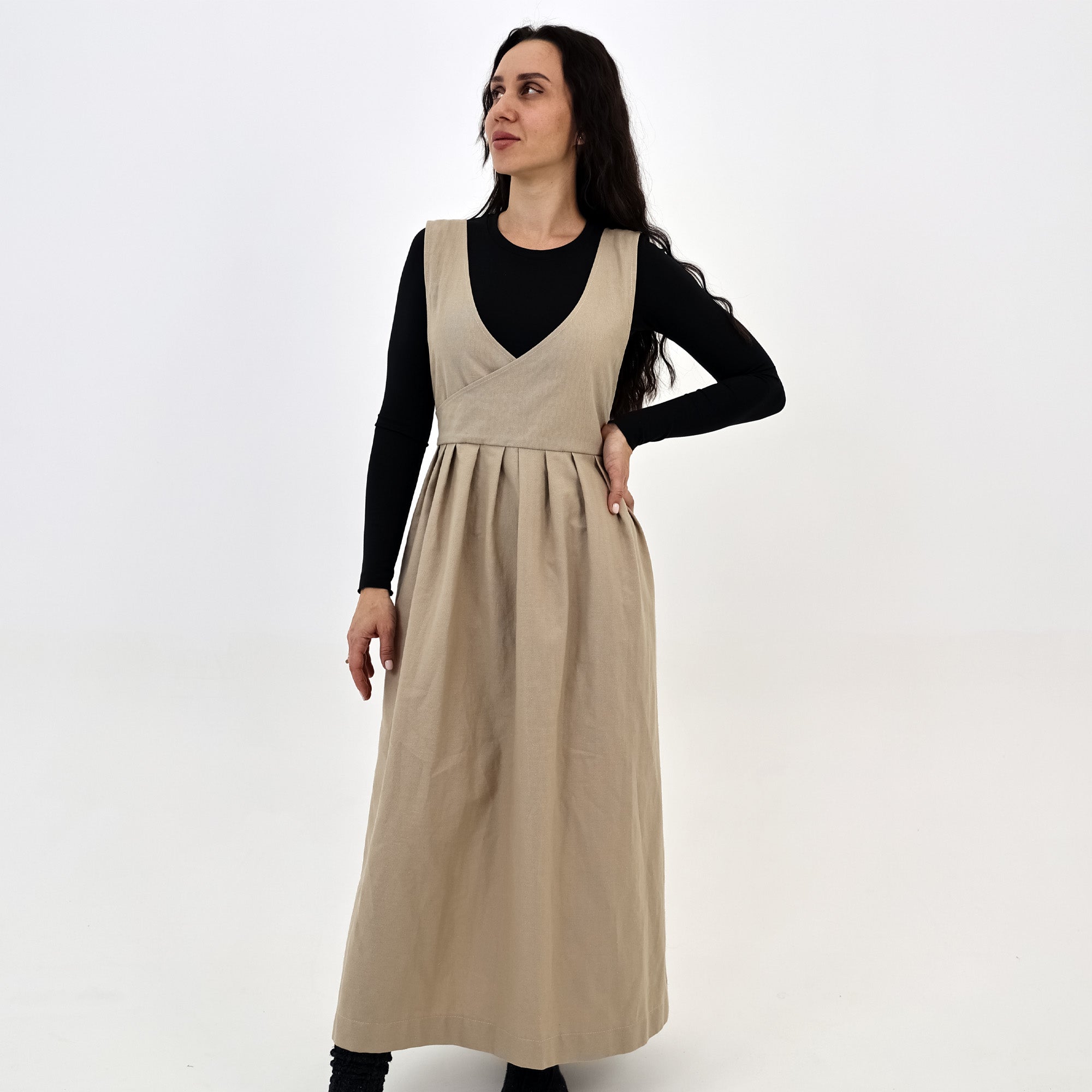 Outdoor gardening apron