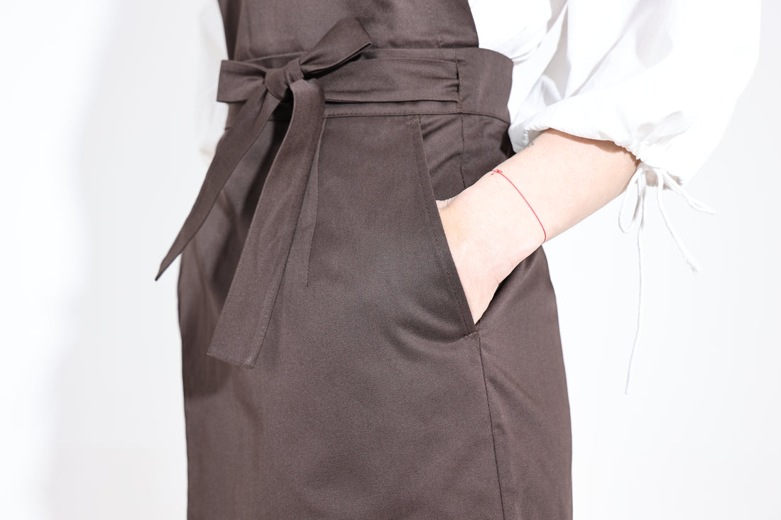 Hituka Pro Chef & Bartender Apron Dark Brown — Highly-Breathable Cross-Back Apron