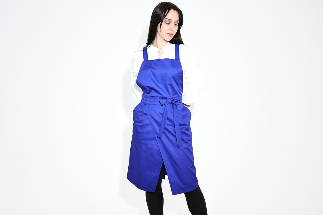 Hituka Pro Chef & Bartender Apron — Ultramarine Blue