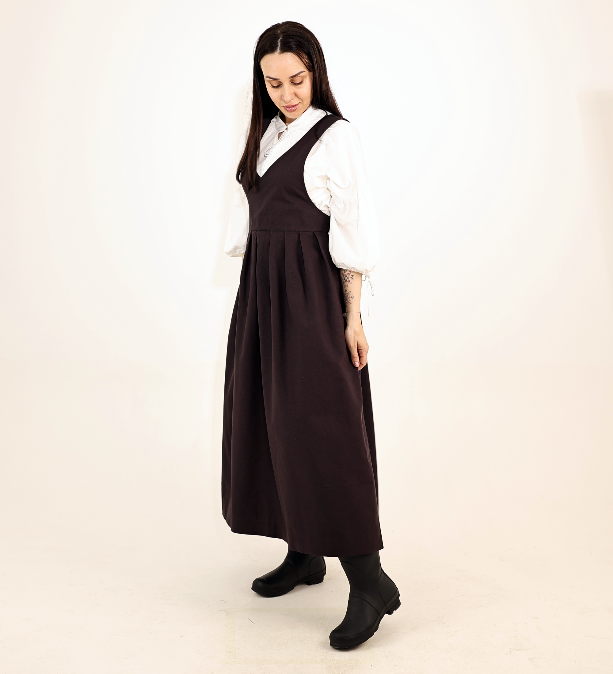 Espresso Brown Fair Apron — Full-Skirt Cotton Pinafore